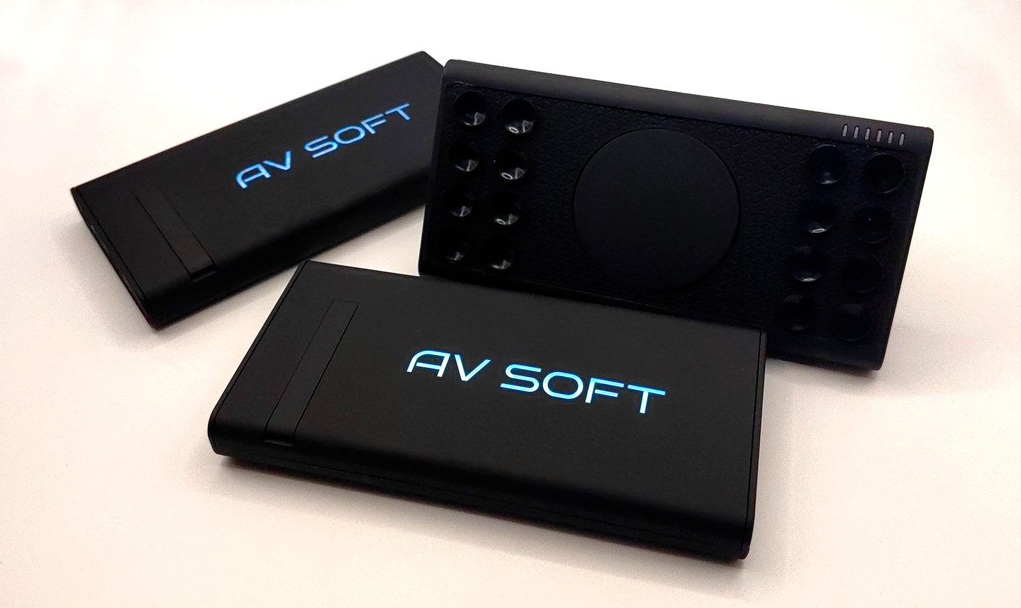 AV SOFT