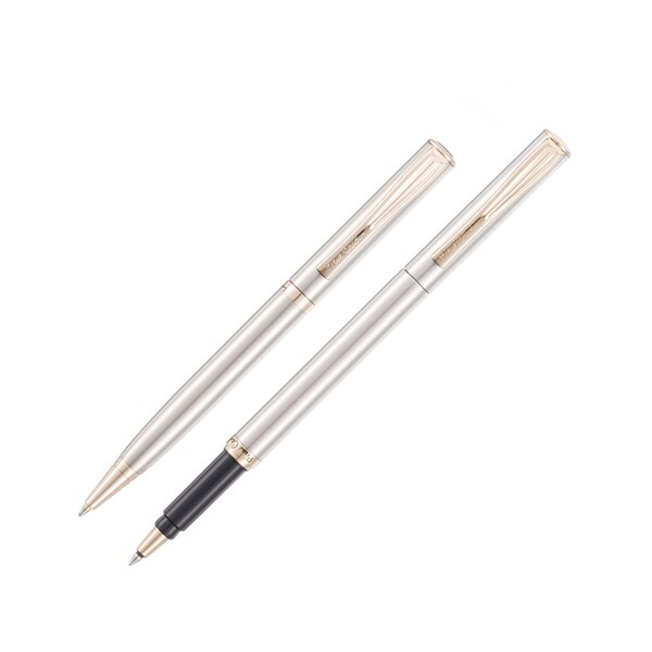 Набор Pierre Cardin коллекция «ПАРА (PEN&PEN)» : ручка шариковая + роллер, корпус - латунь. Отделка - стальное матовое покрытие. Детали дизайна - позолота. Цвет - стальной.
